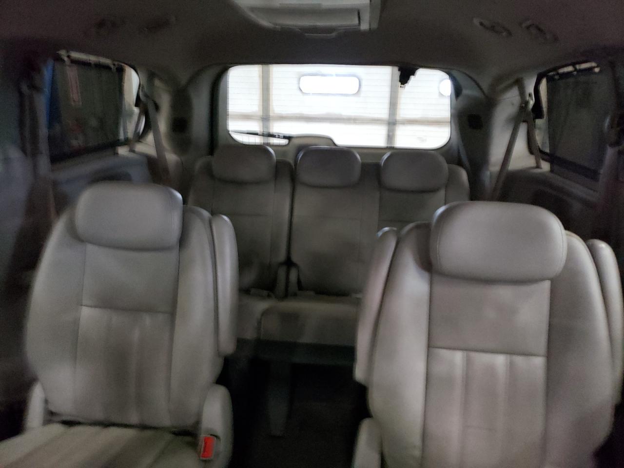 2A4RR5D14AR140972 2010 Chrysler Town & Country Touring