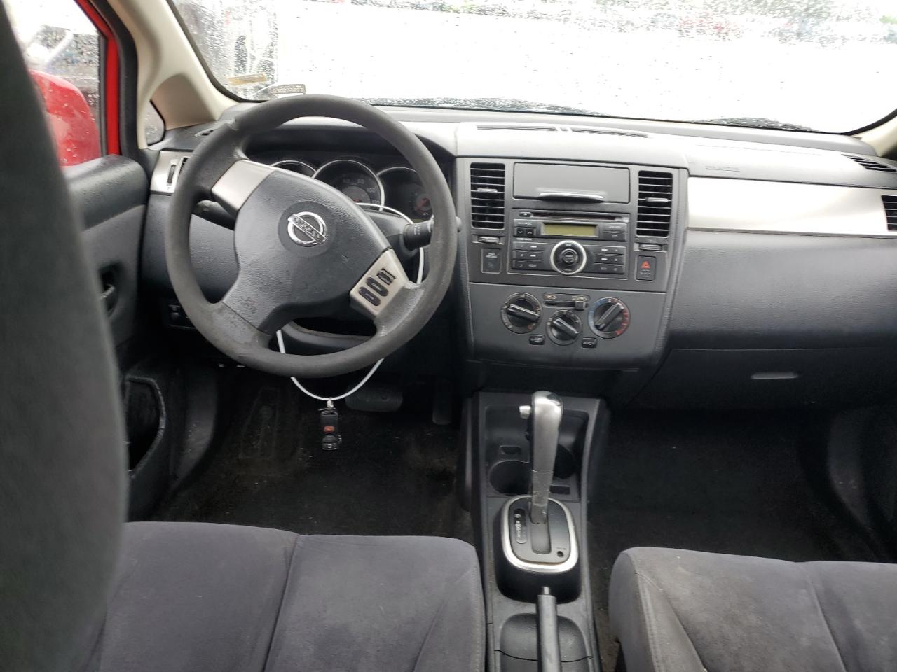 3N1BC13E98L392703 2008 Nissan Versa S
