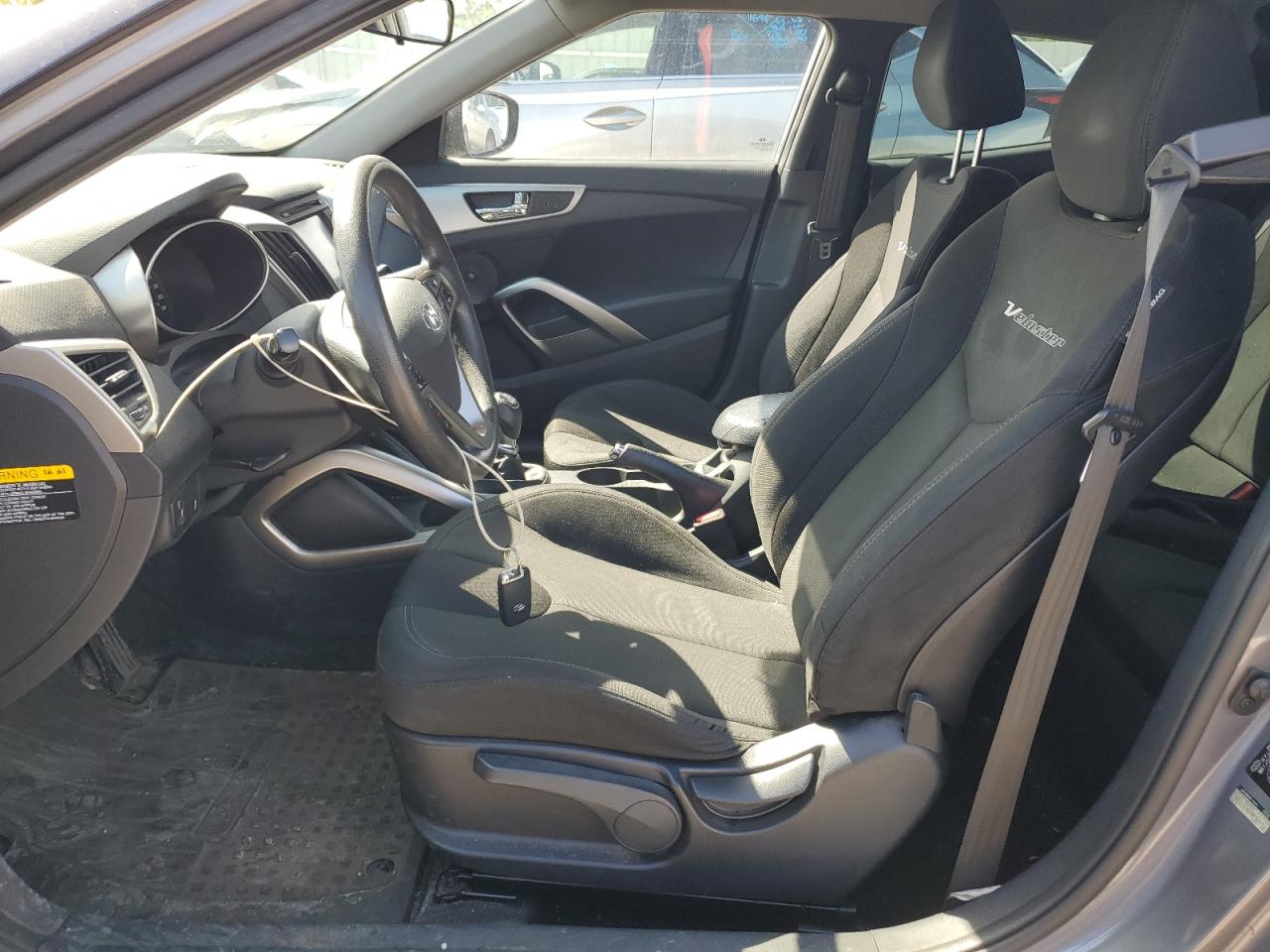 KMHTC6AD5CU081675 2012 Hyundai Veloster