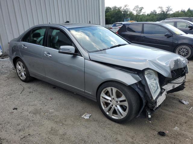 VIN WDDGF8AB8DA835734 2013 Mercedes-Benz C-Class, 3... no.4