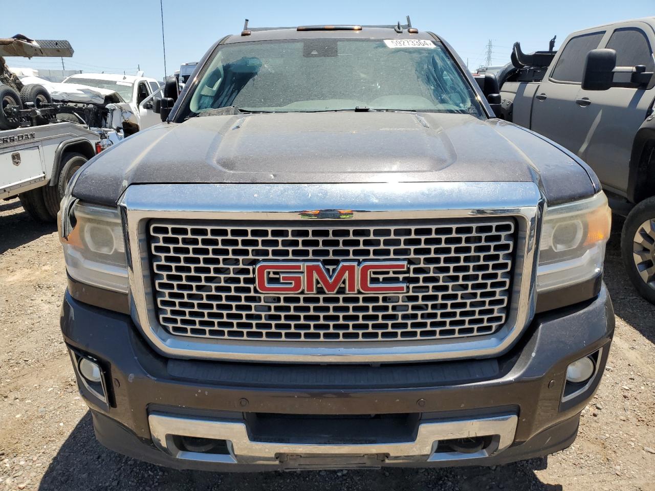 2015 GMC Sierra K3500 Denali vin: 1GT424E84FF164908