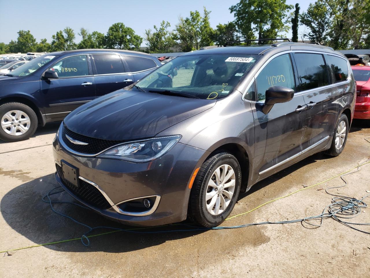 Chrysler Pacifica 2017 RU