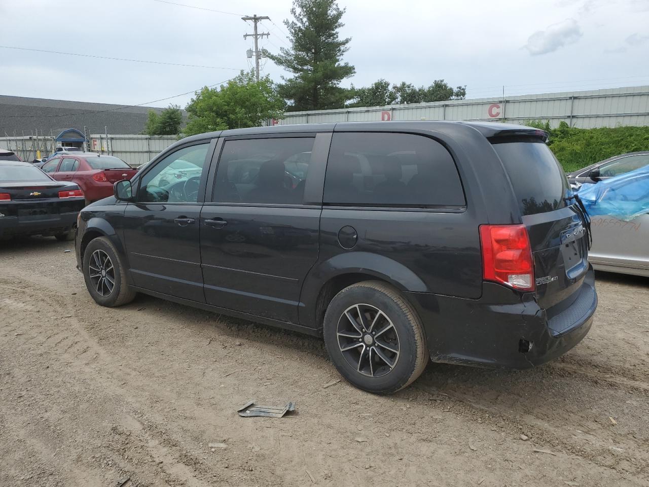 2C4RDGBG4FR691806 2015 Dodge Grand Caravan Se