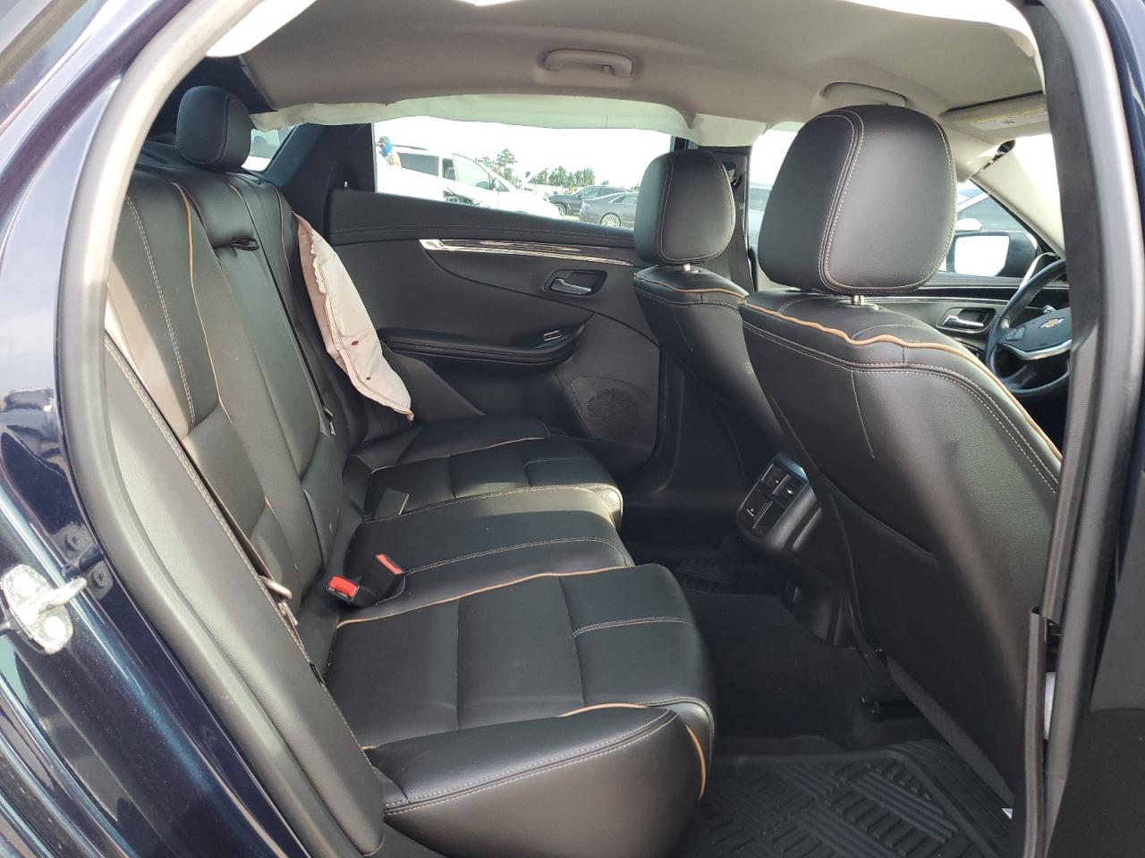 2G1105S36K9144050 2019 Chevrolet Impala Premier