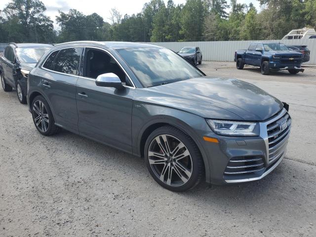 WA1A4AFY0J2147611 2018 Audi Sq5 Premium Plus