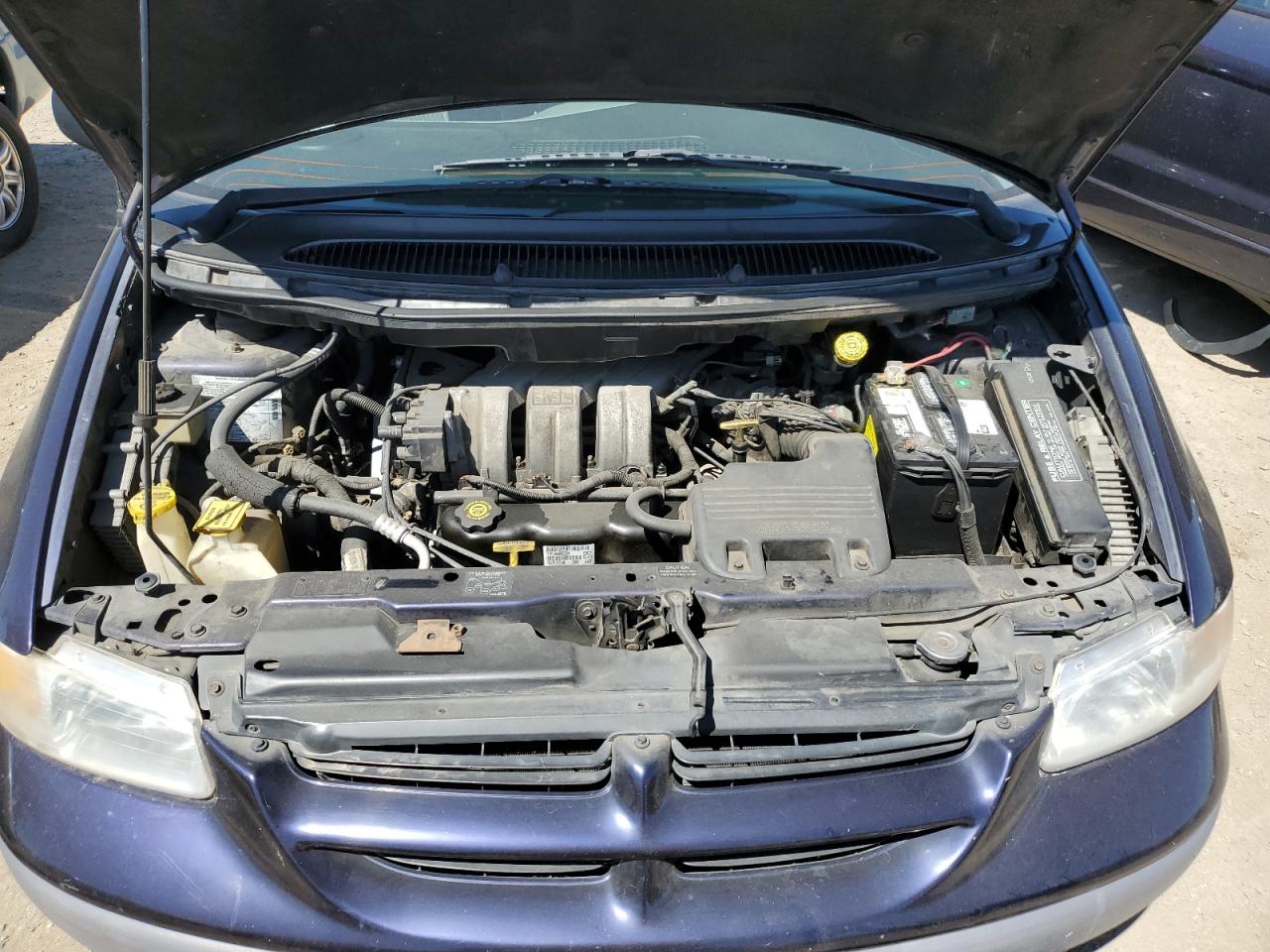 2B4GP44R7WR715489 1998 Dodge Grand Caravan Se