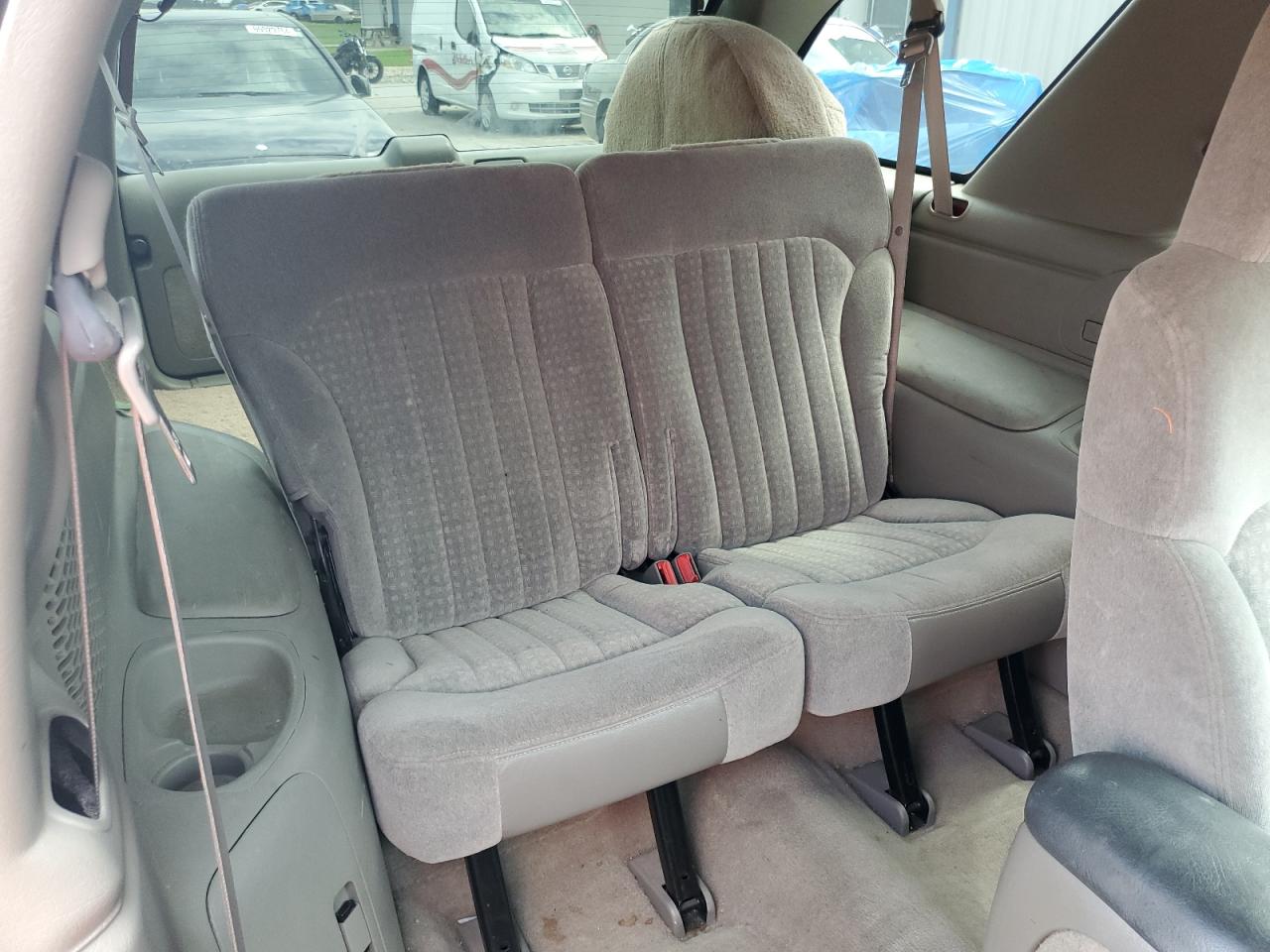 1GNCT18W9YK102147 2000 Chevrolet Blazer