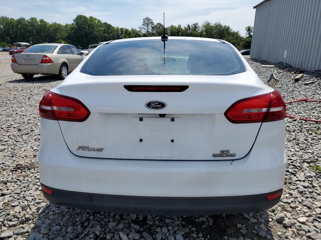 1FADP3F25GL266409 2016 Ford Focus Se