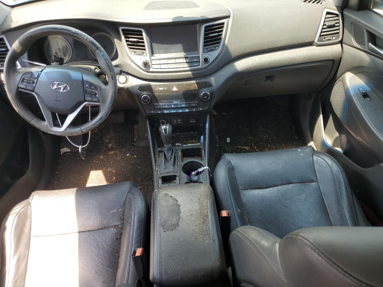 KM8J33A22GU142443 2016 Hyundai Tucson Limited