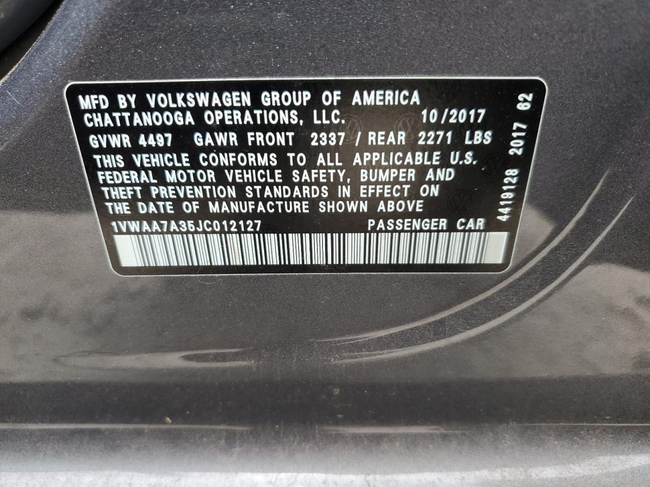 1VWAA7A35JC012127 2018 Volkswagen Passat S