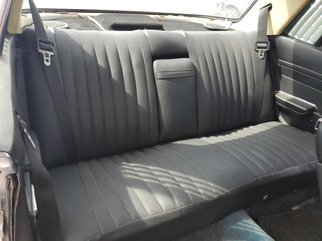 10702412015649 1977 Mercedes-Benz 450 Slc