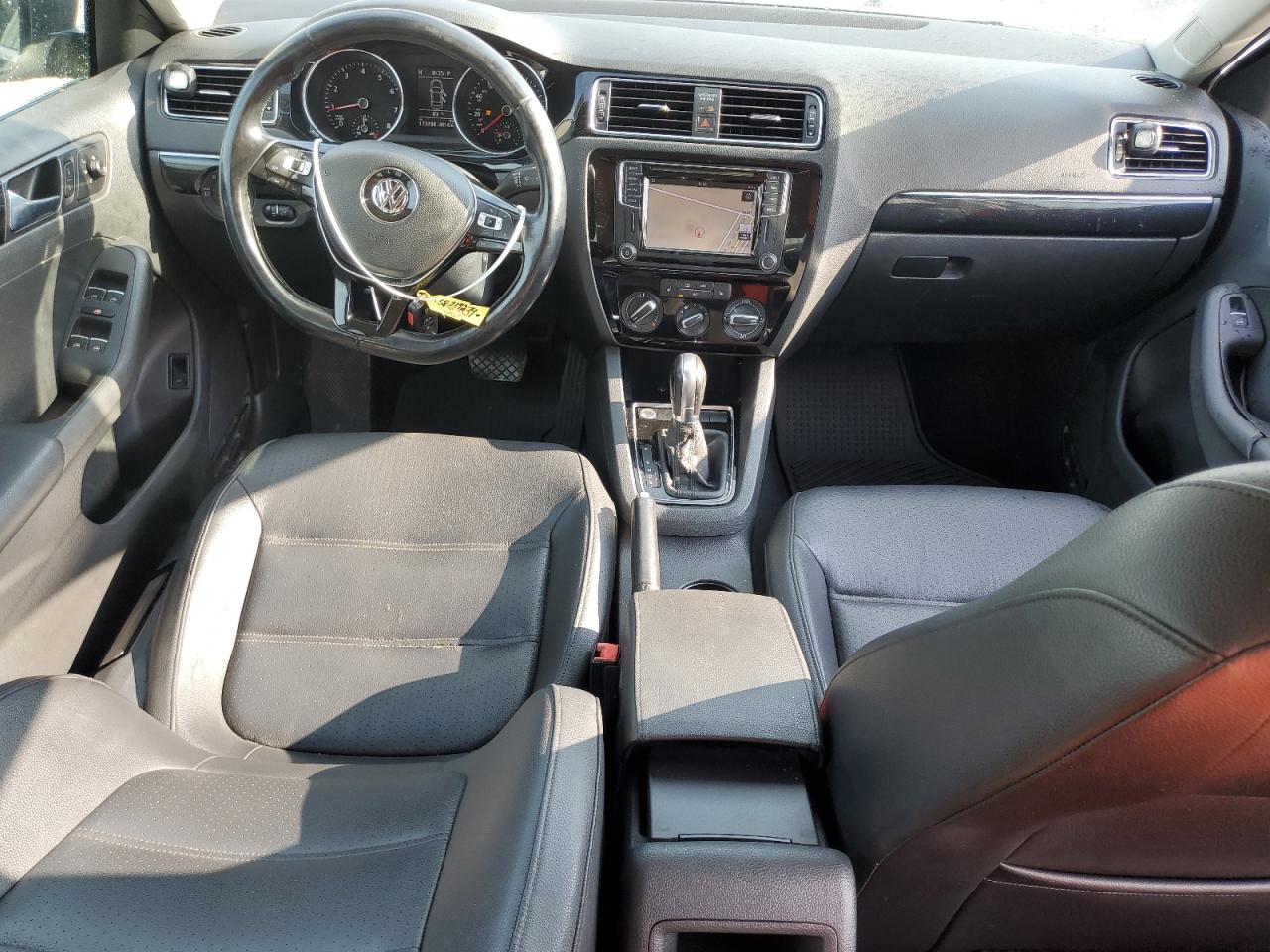 3VWL17AJ2GM375581 2016 Volkswagen Jetta Sel