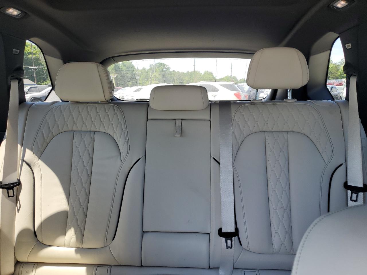 5UXCR6C58KLK87505 2019 BMW X5 xDrive40I