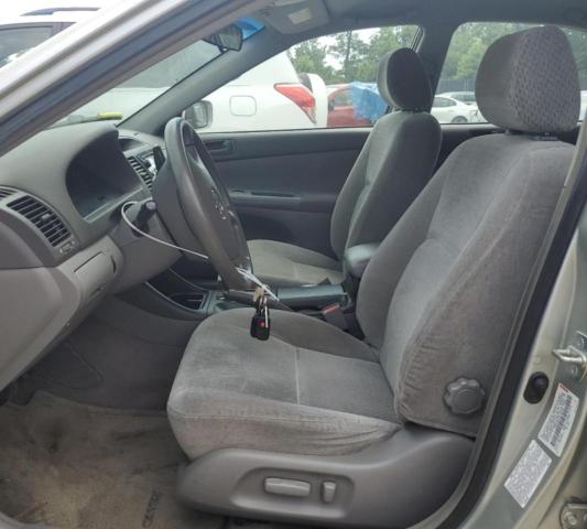 2003 Toyota Camry Le VIN: JTDBE32K130152772 Lot: 57559214