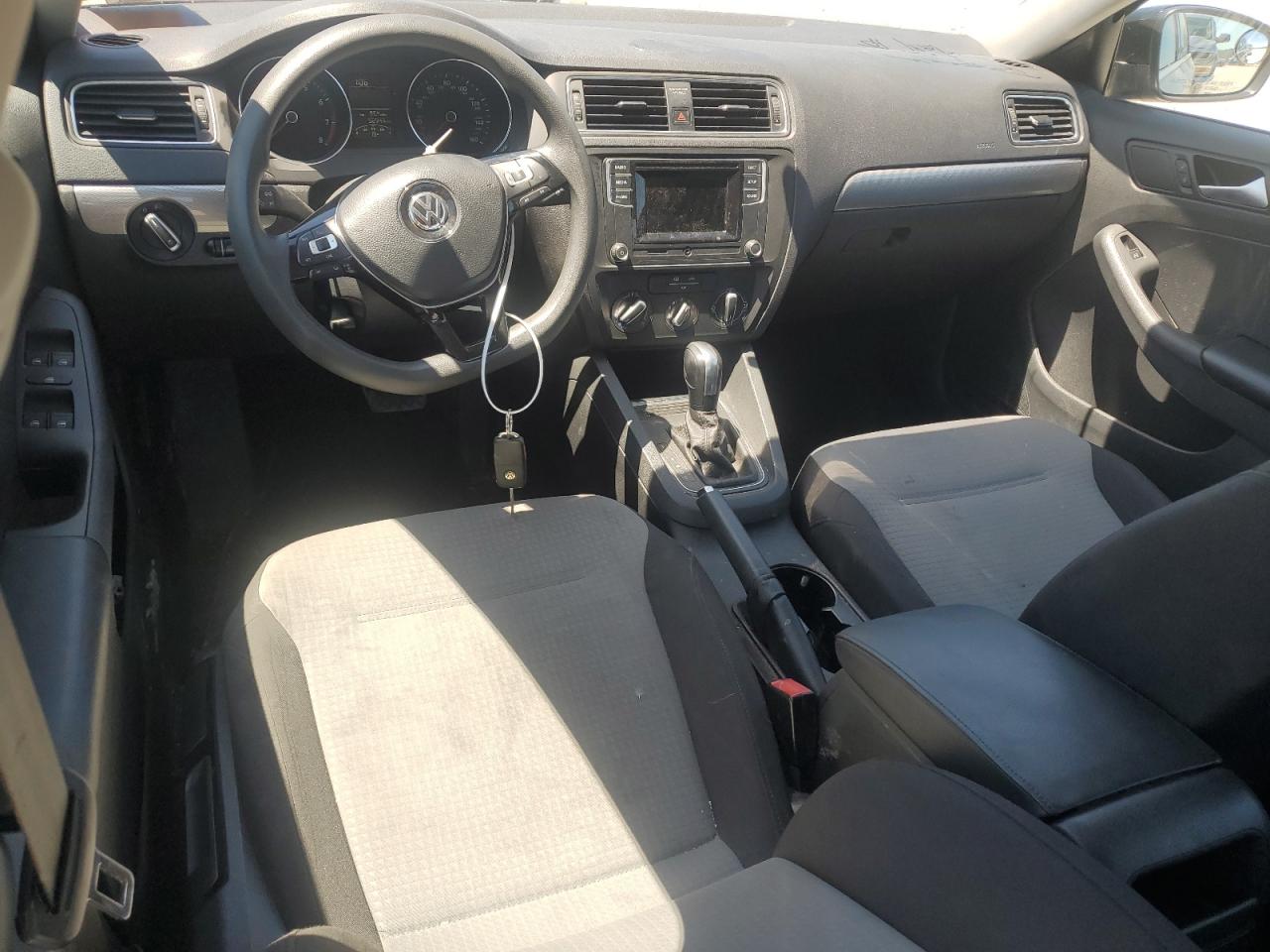 3VW2B7AJXHM369165 2017 Volkswagen Jetta S