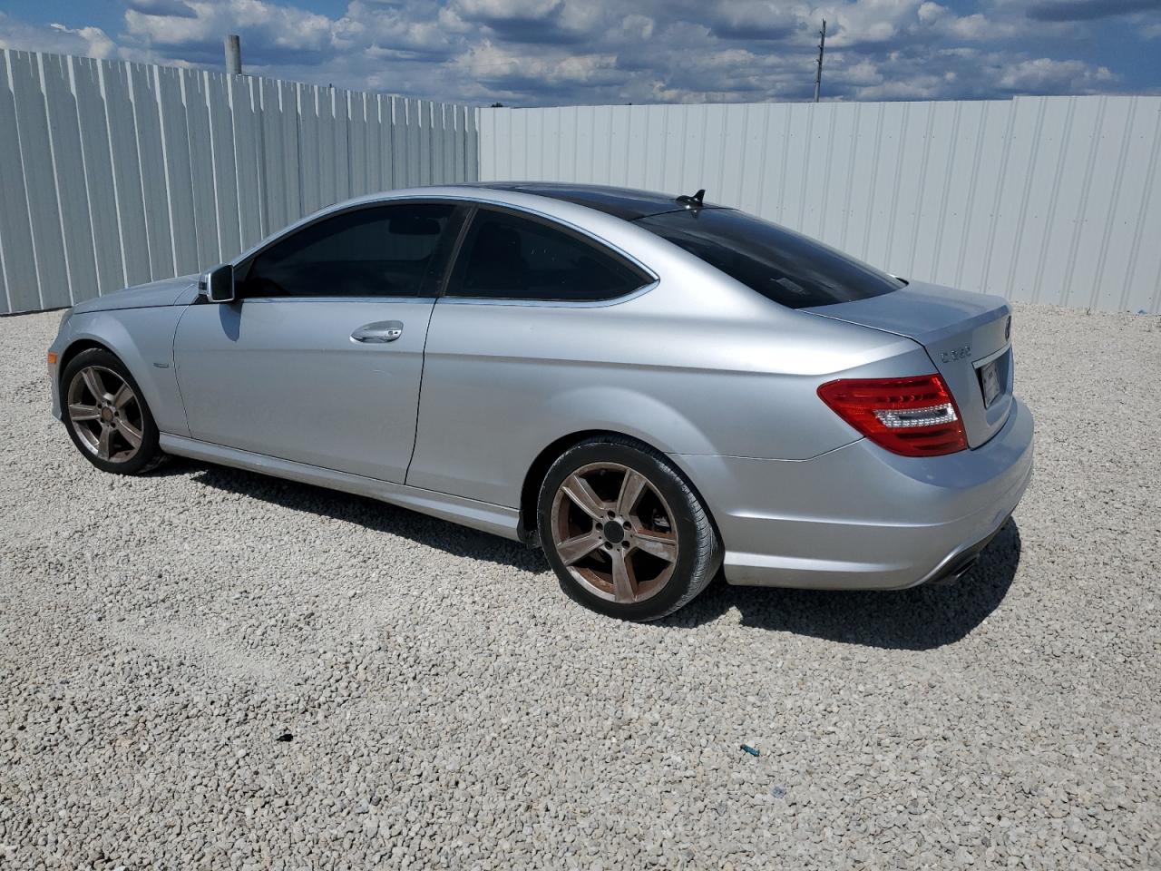 2012 Mercedes-Benz C 250 vin: WDDGJ4HB3CF773299