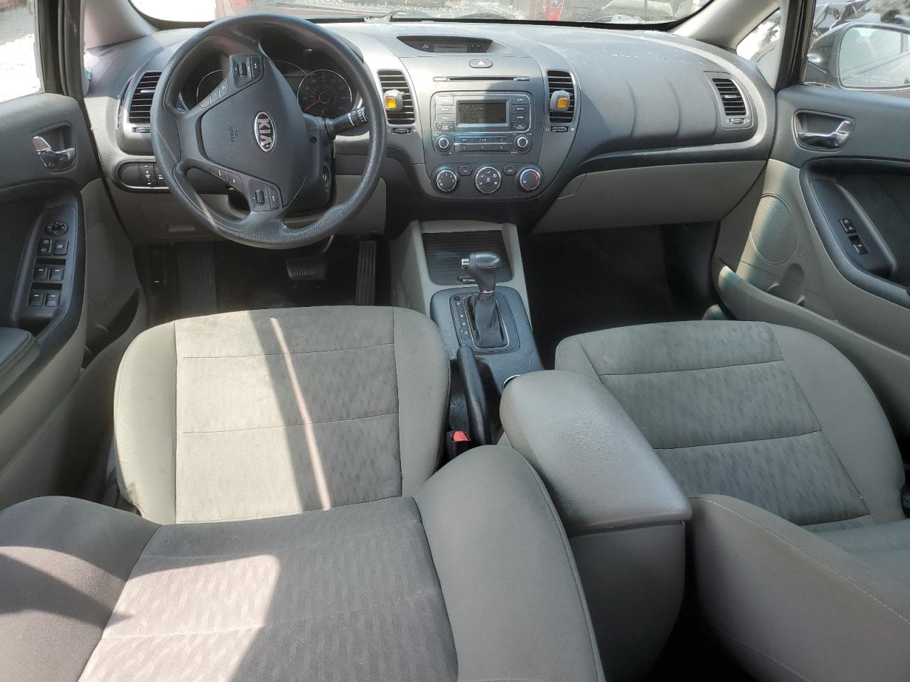 KNAFK4A68G5500142 2016 Kia Forte Lx