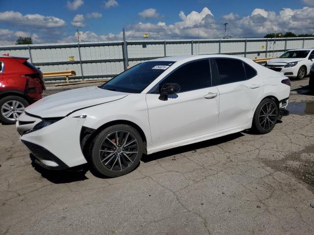 VIN 4T1G11AK2MU573915 2021 Toyota Camry, SE no.1