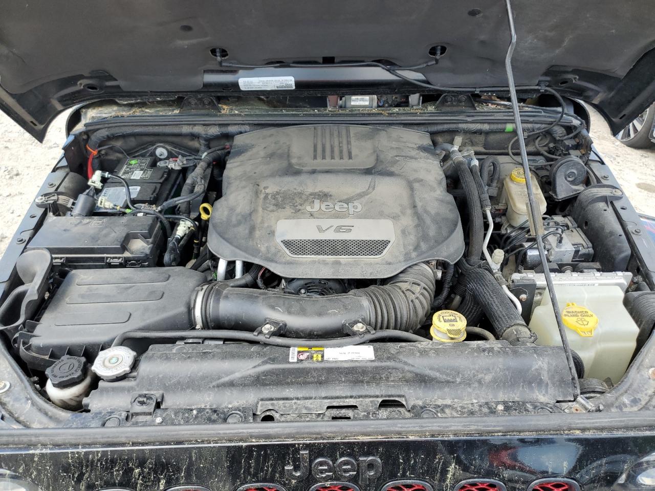 1C4BJWEG1GL194139 2016 Jeep Wrangler Unlimited Sahara