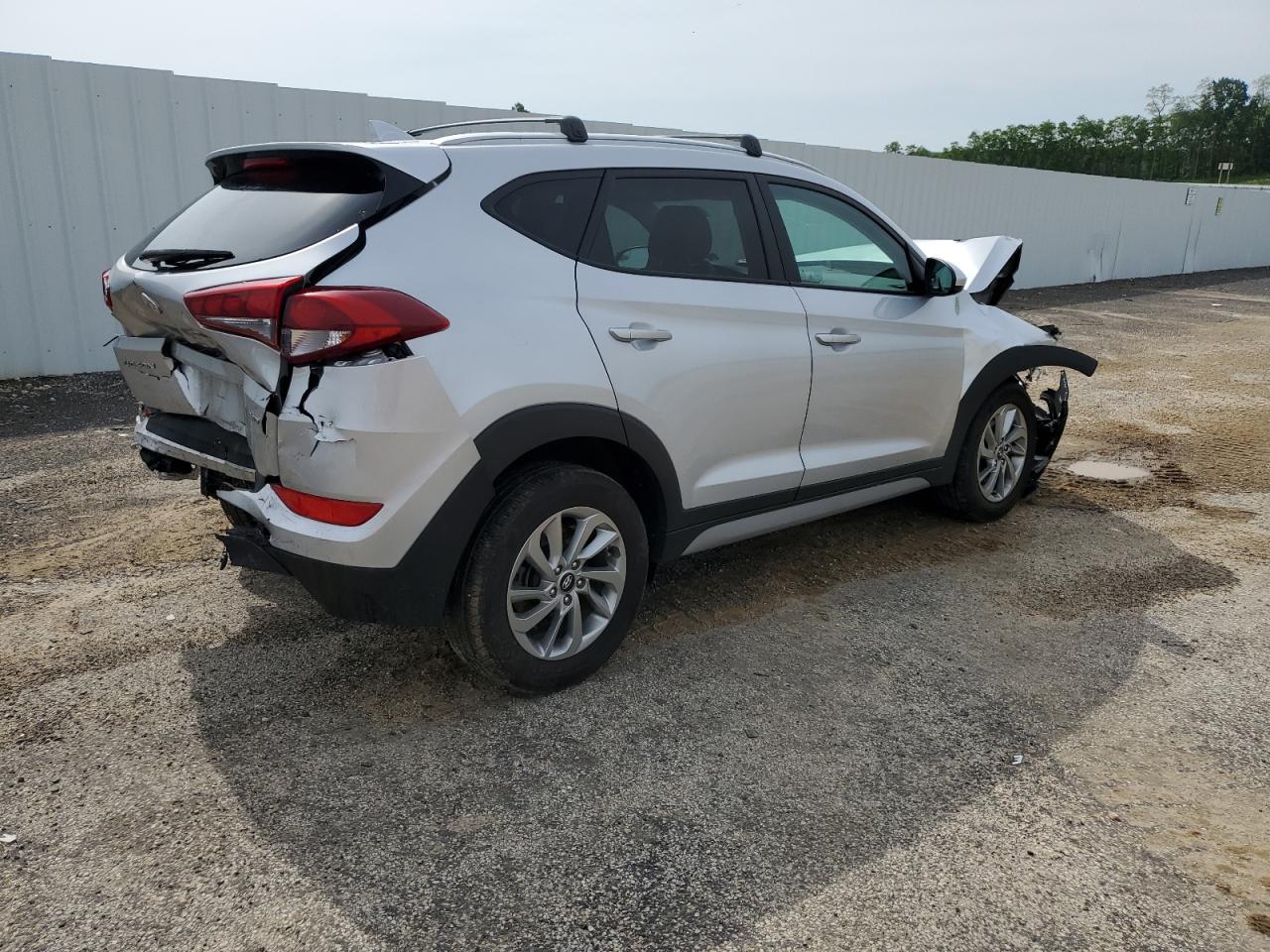 KM8J3CA47JU706113 2018 Hyundai Tucson Sel