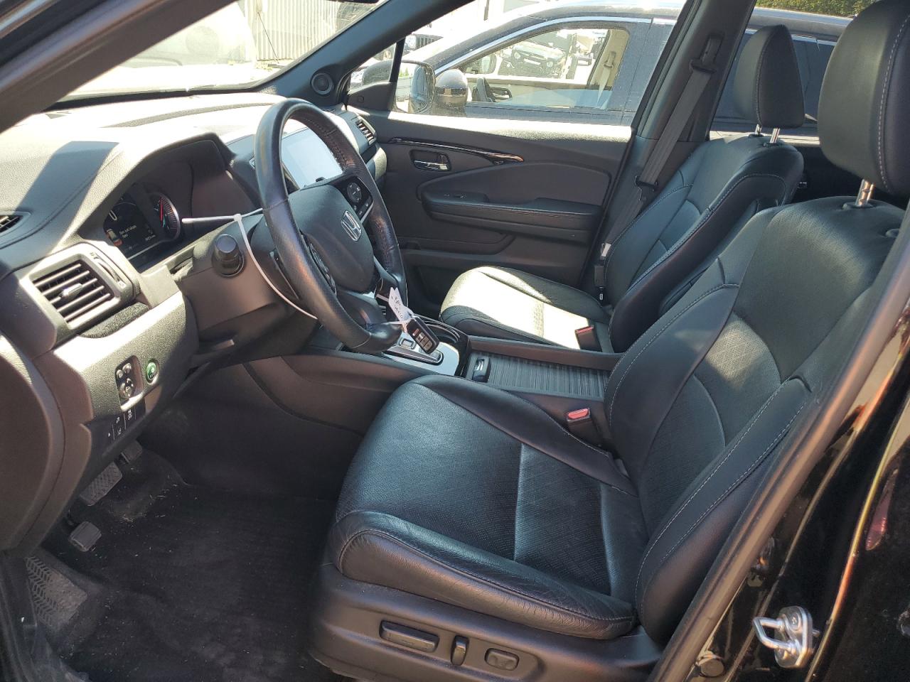 5FNYF8H00KB011170 2019 Honda Passport Elite