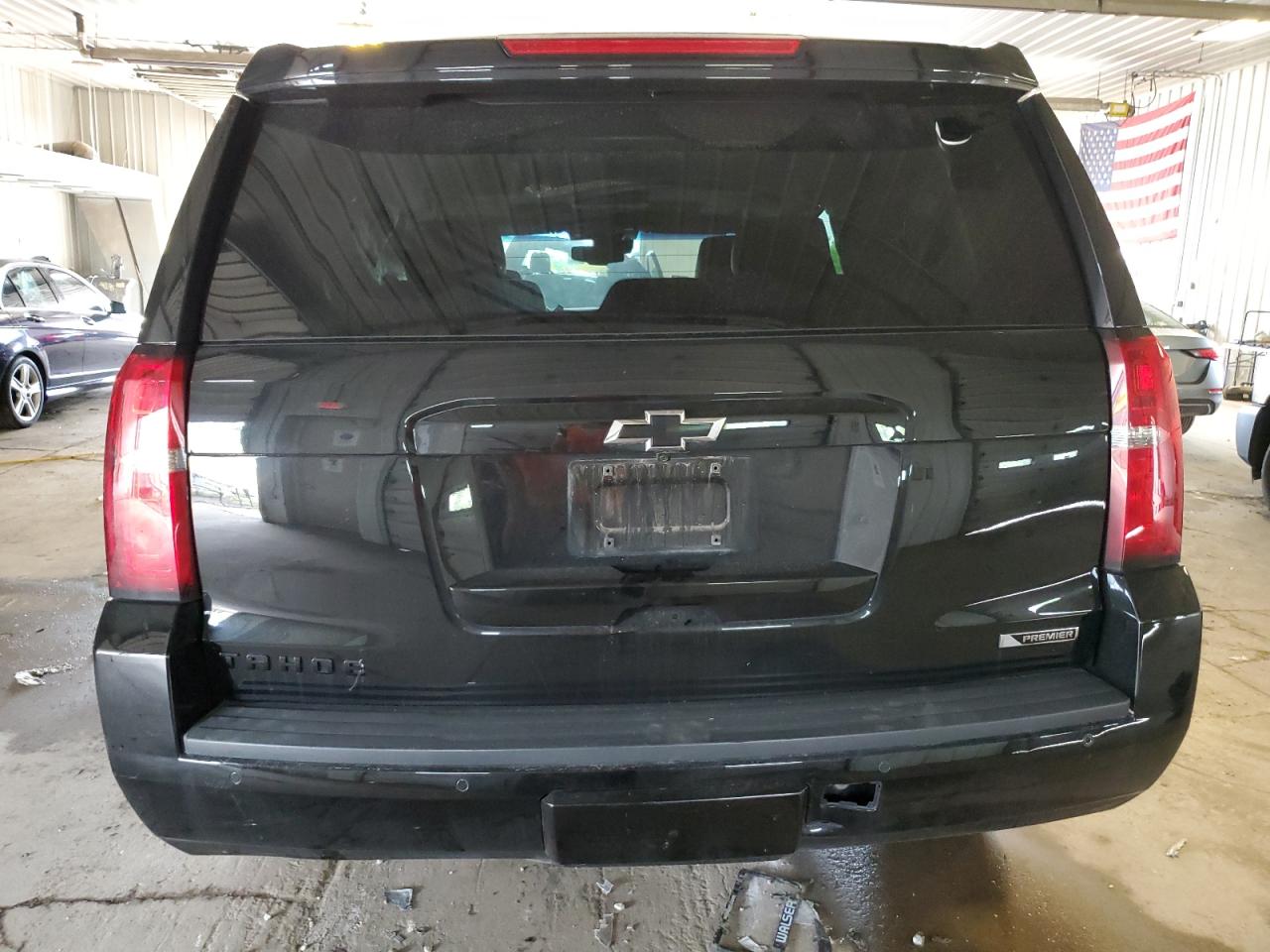 1GNSKCKJ6JR187906 2018 Chevrolet Tahoe K1500 Premier
