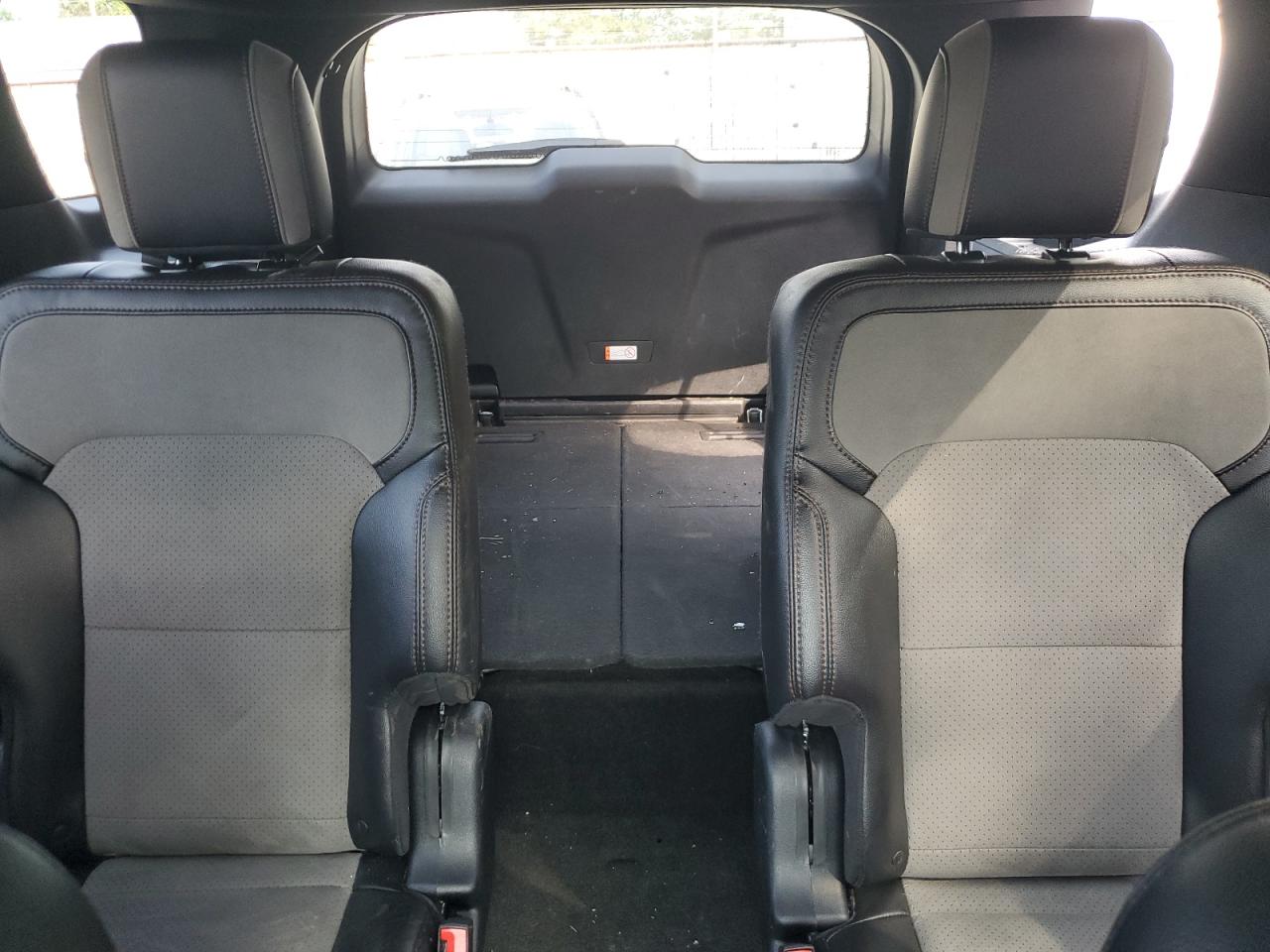 1FM5K8D89HGE41221 2017 Ford Explorer Xlt