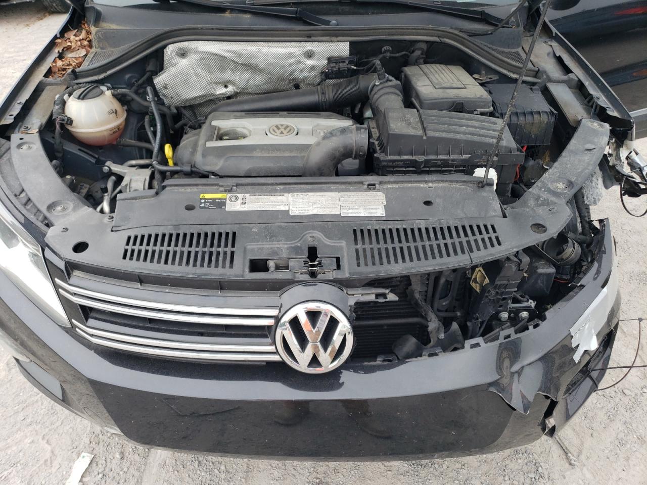 WVGBV7AX7FW511690 2015 Volkswagen Tiguan S