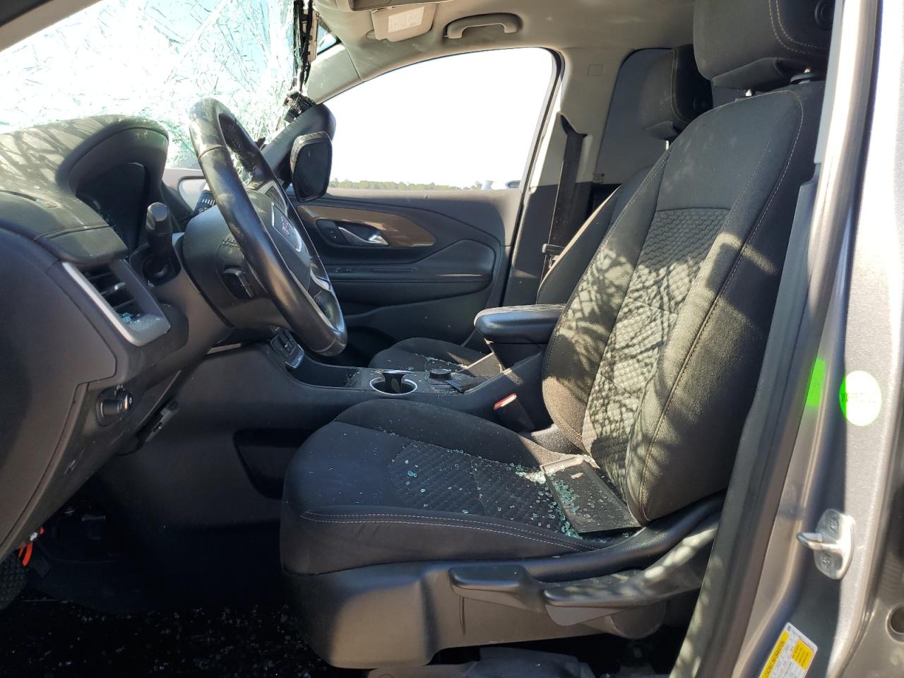 3GKALMEV1LL205751 2020 GMC Terrain Sle