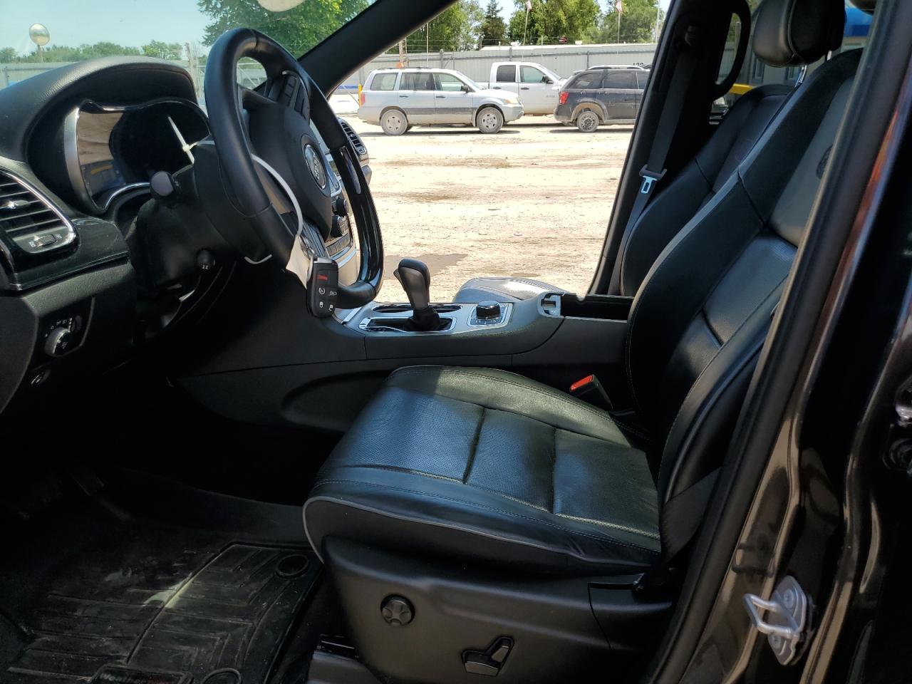 1C4RJFCT8KC527623 2019 Jeep Grand Cherokee Overland