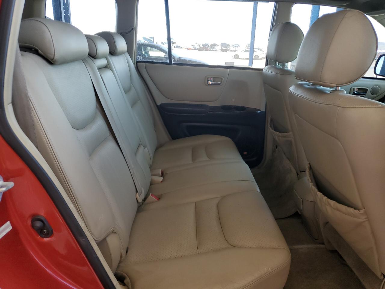 JTEGF21A820063104 2002 Toyota Highlander Limited