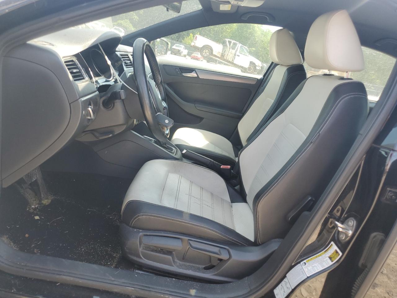 3VWD17AJ6GM414483 2016 Volkswagen Jetta Sport