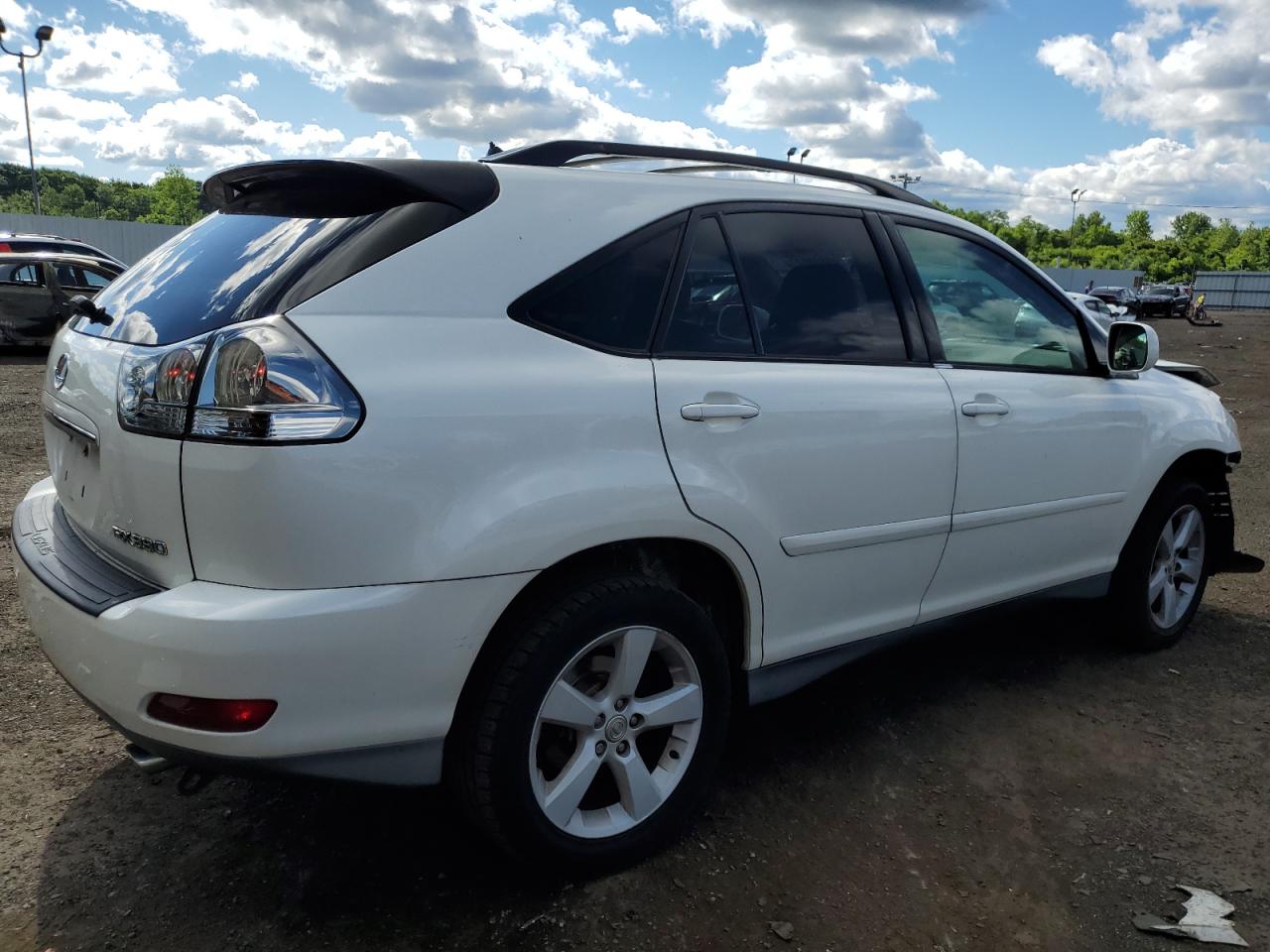 2T2GA31U45C037351 2005 Lexus Rx 330