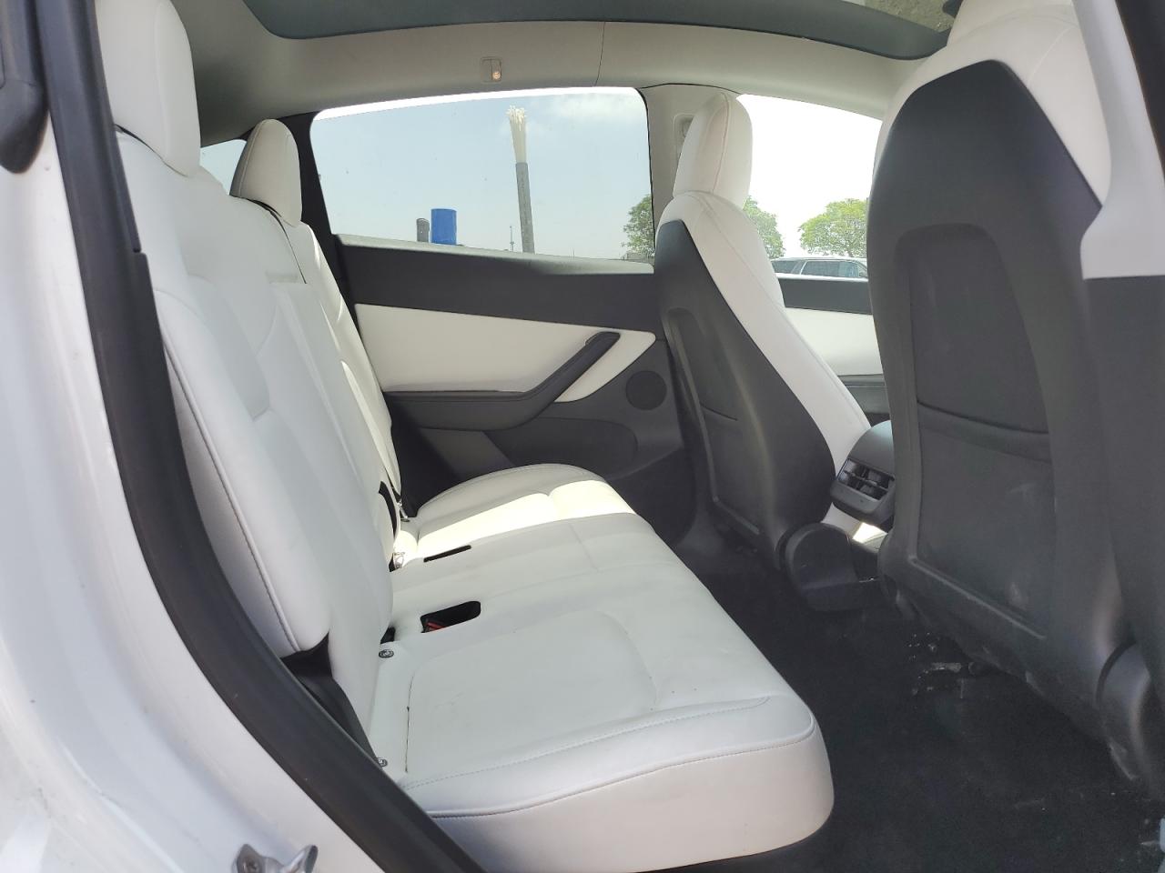 7SAYGDEEXNF325177 2022 Tesla Model Y