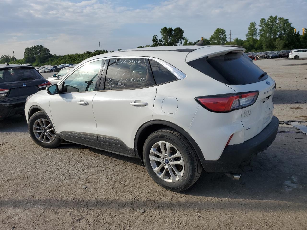 2020 Ford Escape Se vin: 1FMCU0G66LUB02424