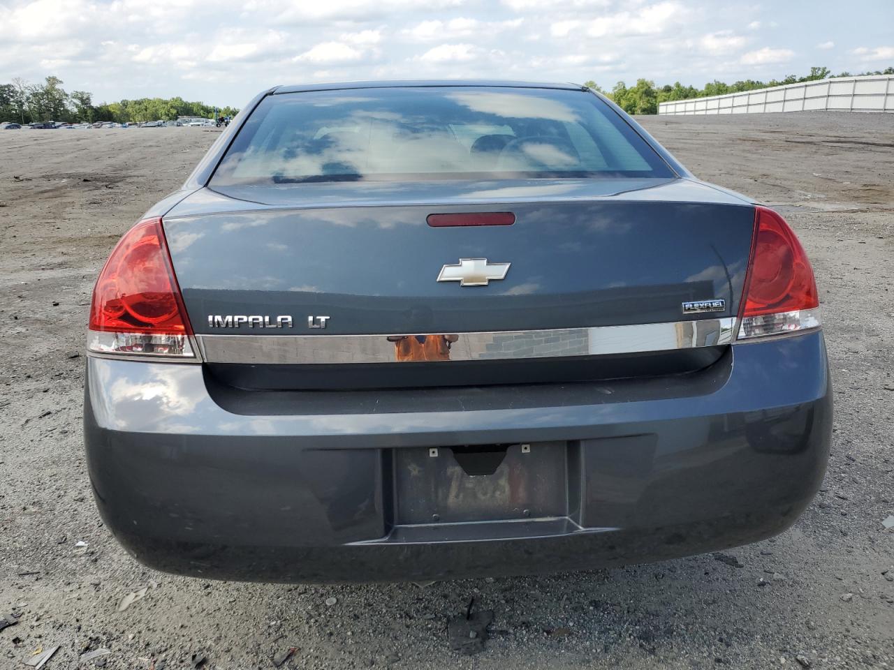 2G1WG5EK1B1123612 2011 Chevrolet Impala Lt