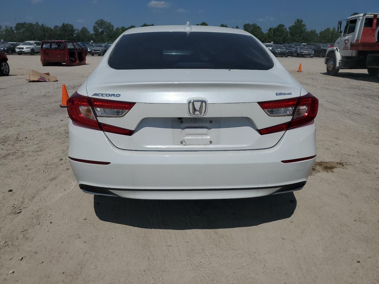 1HGCV1F11NA023939 2022 Honda Accord Lx