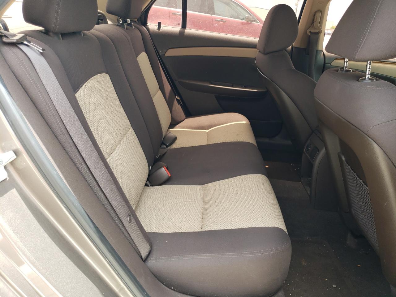 1G1ZC5EB8AF152945 2010 Chevrolet Malibu 1Lt