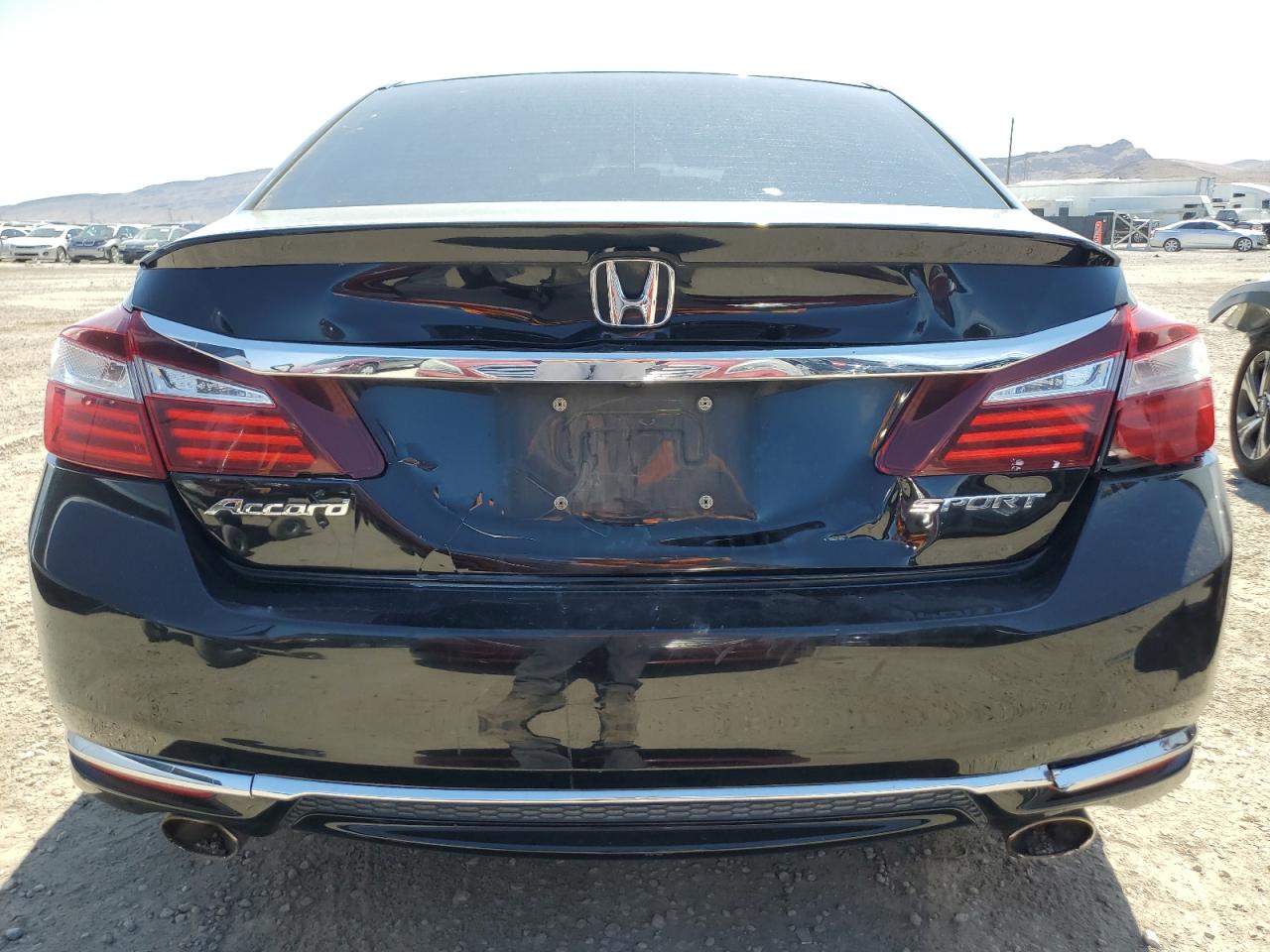 1HGCR2E54HA179220 HONDA ACCORD 2017