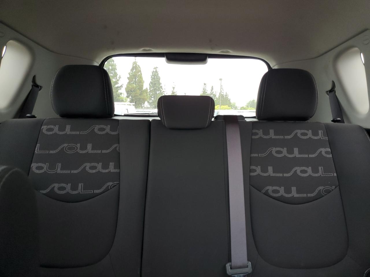 KNDJT2A61C7479986 2012 Kia Soul +