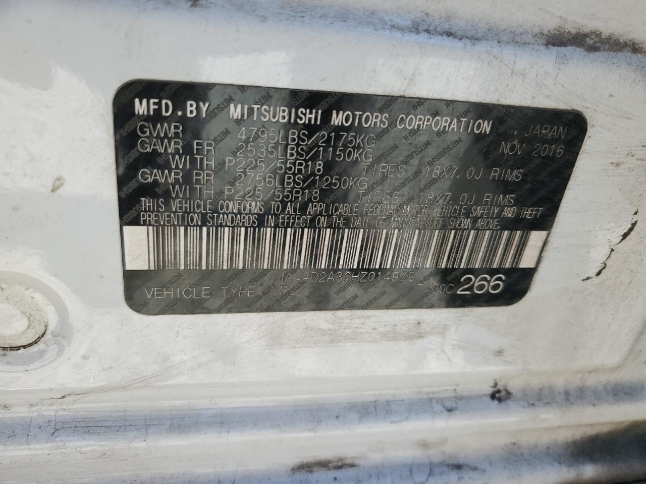 JA4AD2A30HZ014978 2017 Mitsubishi Outlander Es