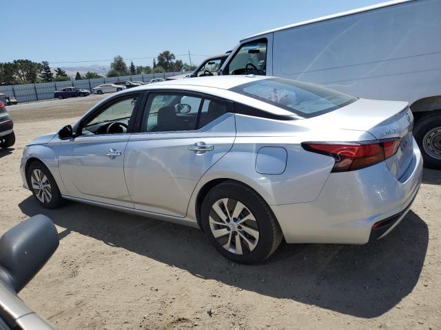 1N4BL4BV3LC134235 Nissan Altima S 2