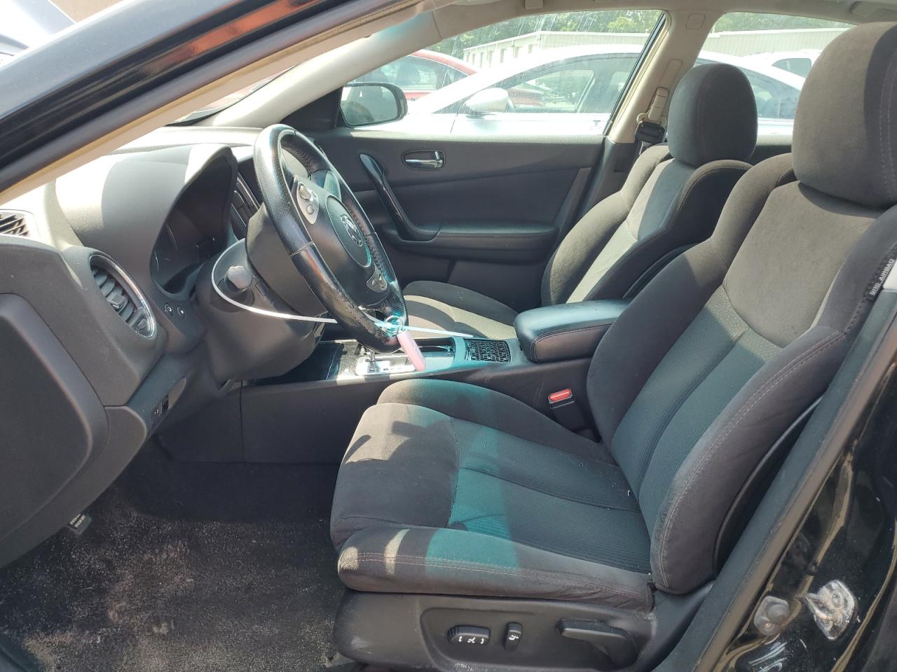 1N4AA5AP8AC852614 2010 Nissan Maxima S