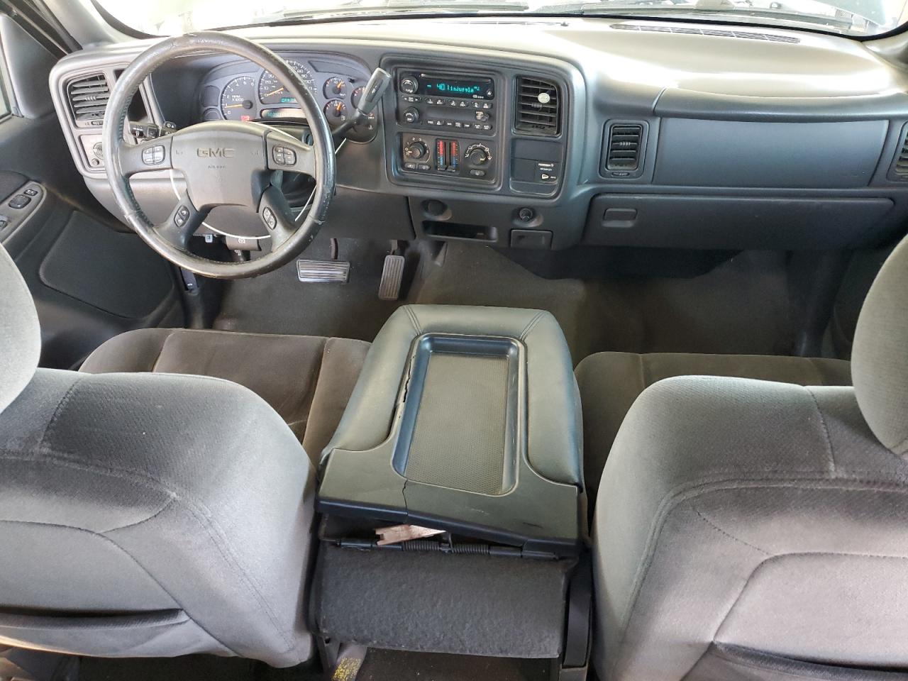 1GTEC19V53Z180013 2003 GMC New Sierra C1500