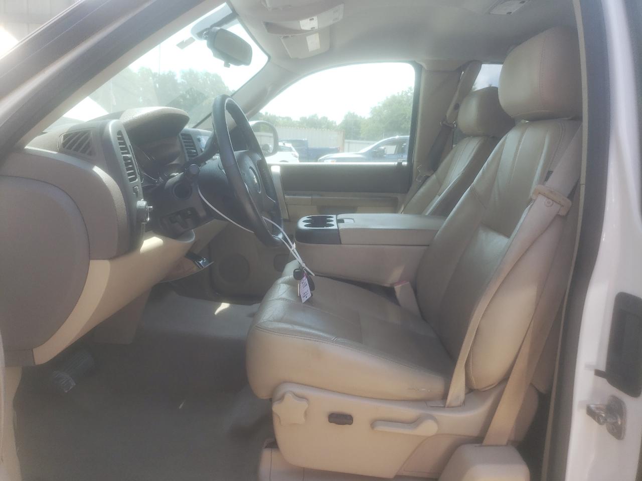 1GCRCSE03CZ186250 2012 Chevrolet Silverado C1500 Lt