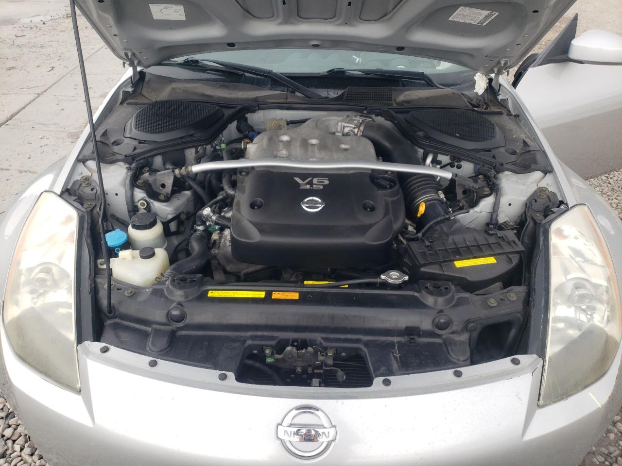 JN1AZ34E04T052303 2004 Nissan 350Z Coupe