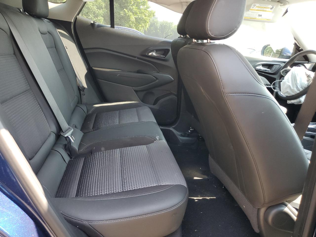 KL77LHE24RC053212 2024 Chevrolet Trax 1Lt