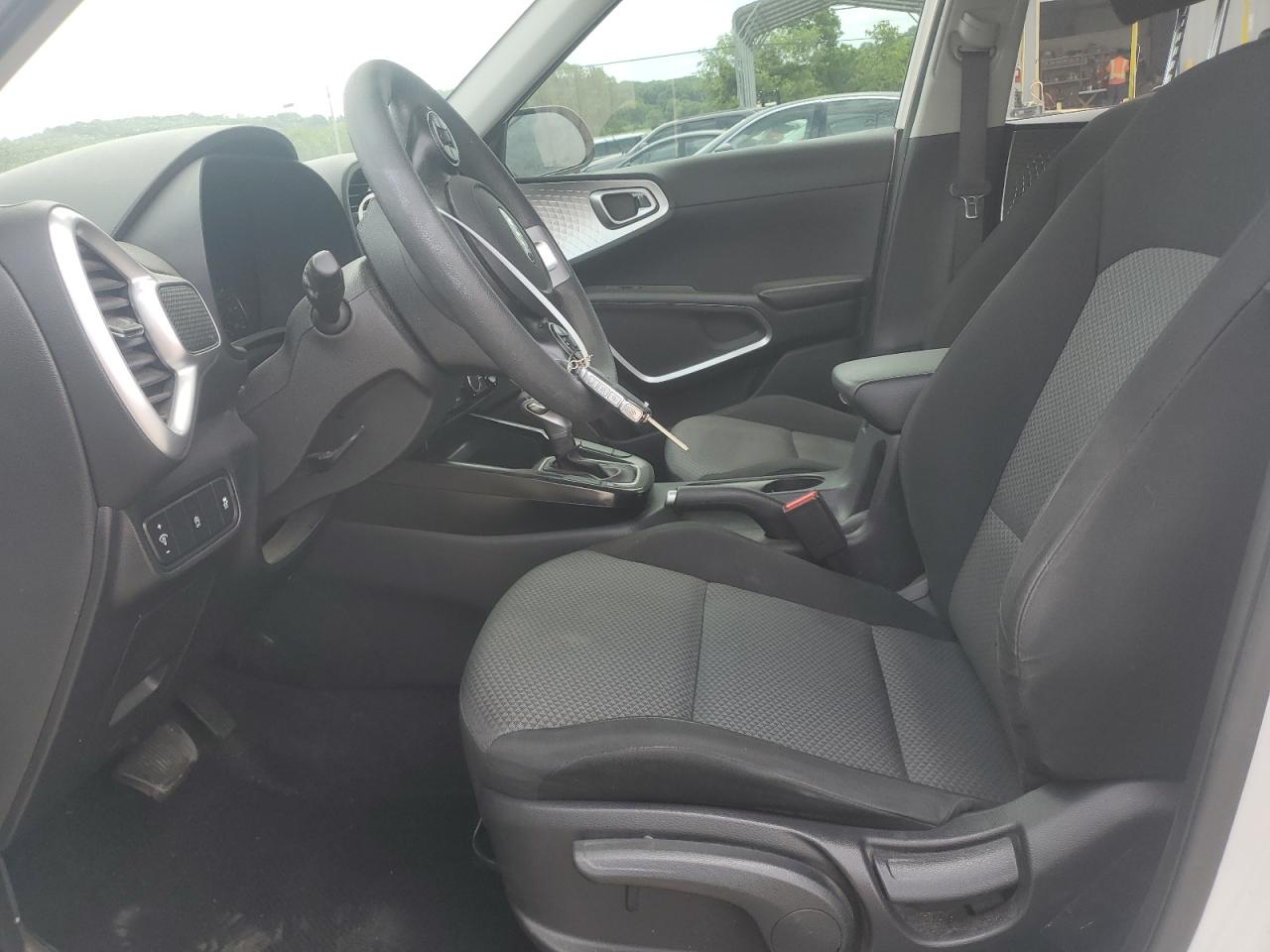 KNDJ23AU1L7713146 2020 Kia Soul Lx