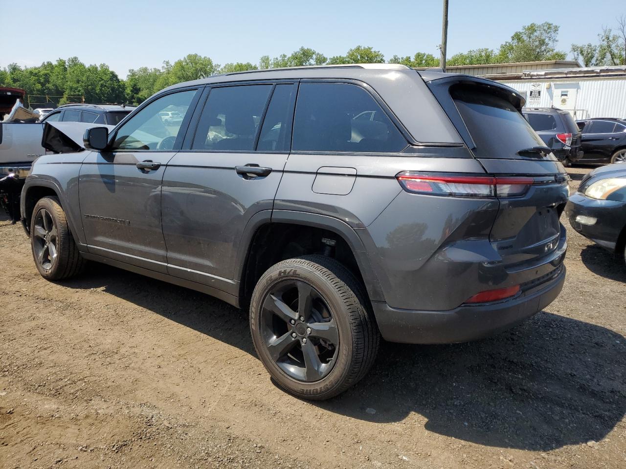 1C4RJHAG3P8882971 2023 Jeep Grand Cherokee Laredo 1C4RJHAG3P8882971 2023 Jeep Grand Cherokee Laredo