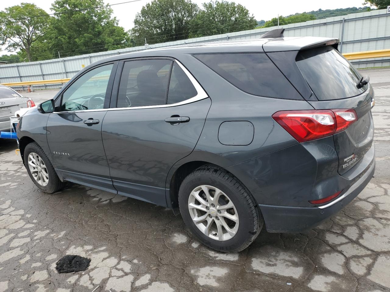 3GNAXJEV0JL130348 2018 Chevrolet Equinox Lt